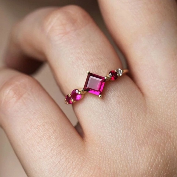 Dainty 18kt Gold Plated Geometric Ruby Topaz Ring size 5 - Picture 2 of 13